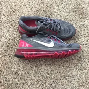 9.5 womens nike max